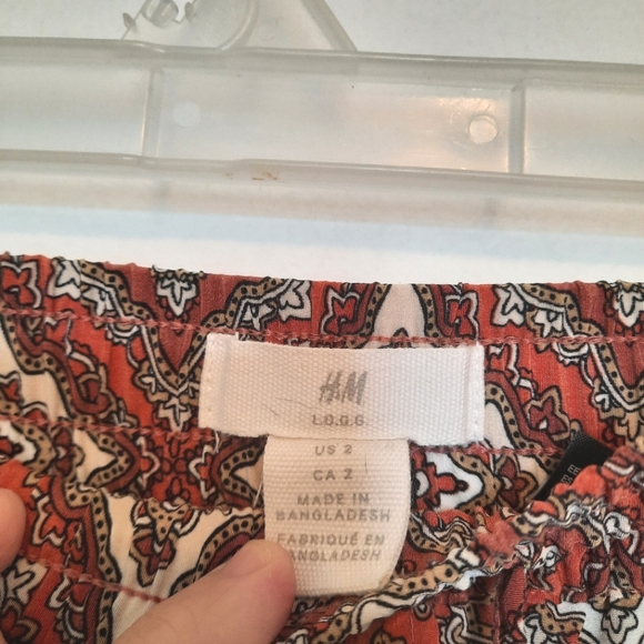 H&M Patterned Pants - Picture 3 of 4